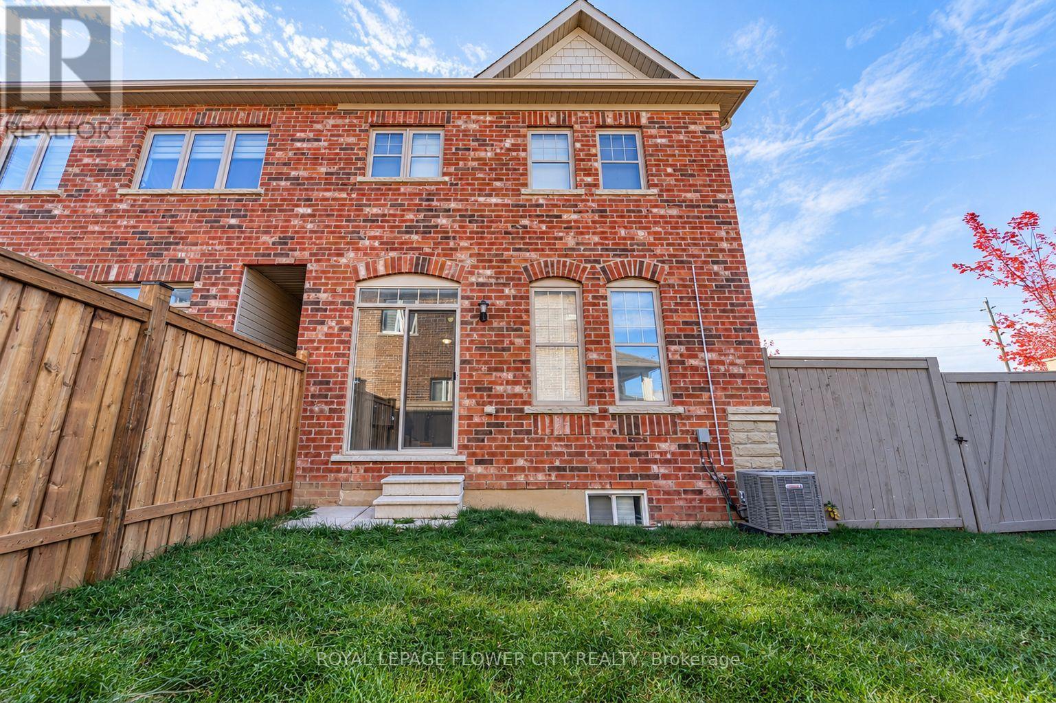 85 Finegan Circle, Brampton, ON photo 30