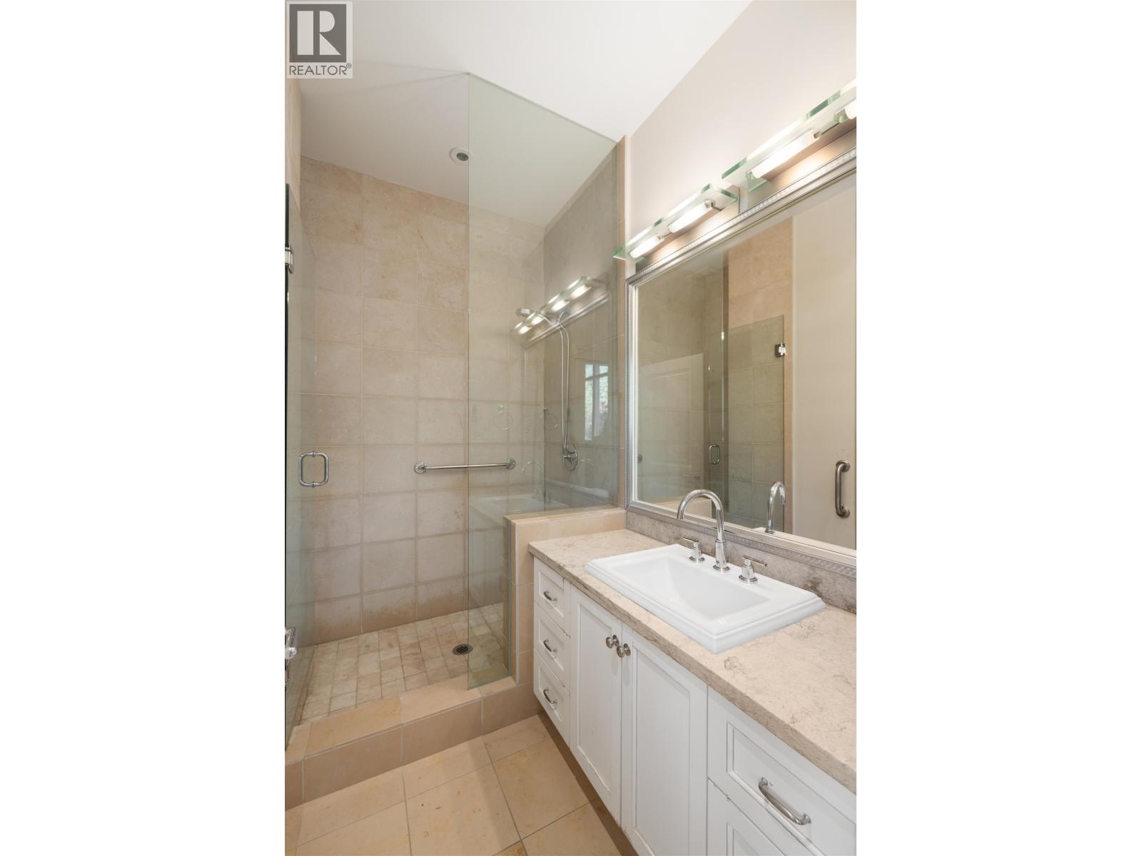 2200 Chippendale Road, West Vancouver — photo 33