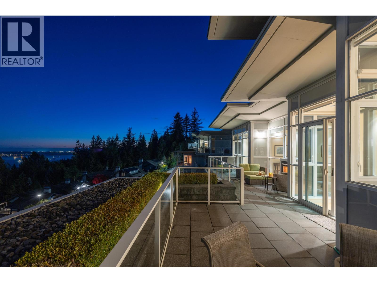 2200 Chippendale Road, West Vancouver — photo 39