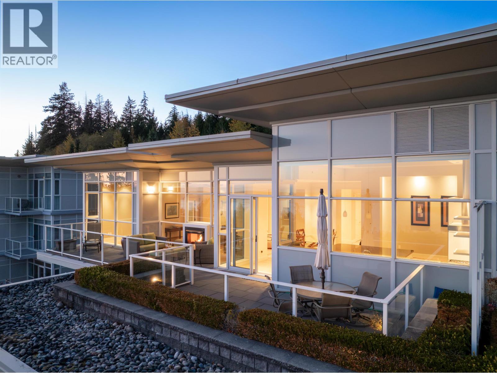 2200 Chippendale Road, West Vancouver — photo 4
