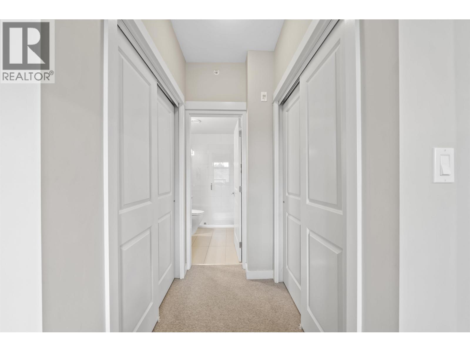 #302-5011 SPRINGS Boulevard, Delta