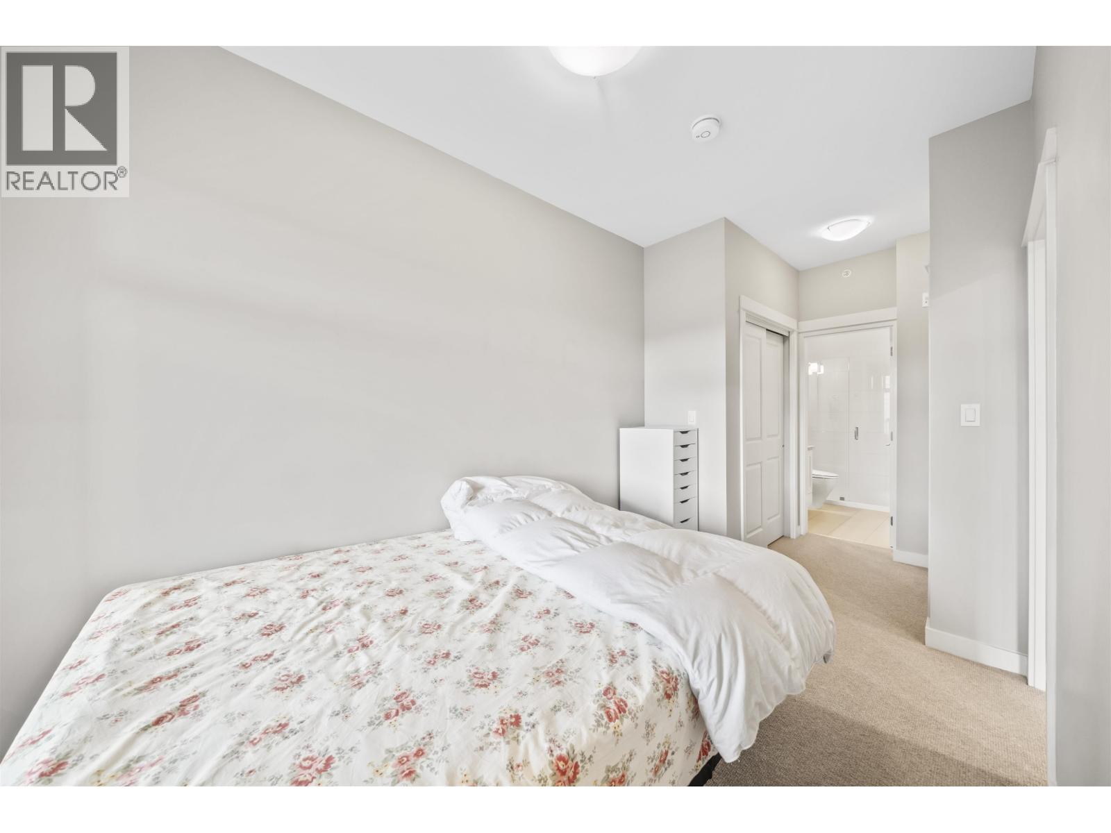 #302-5011 SPRINGS Boulevard, Delta