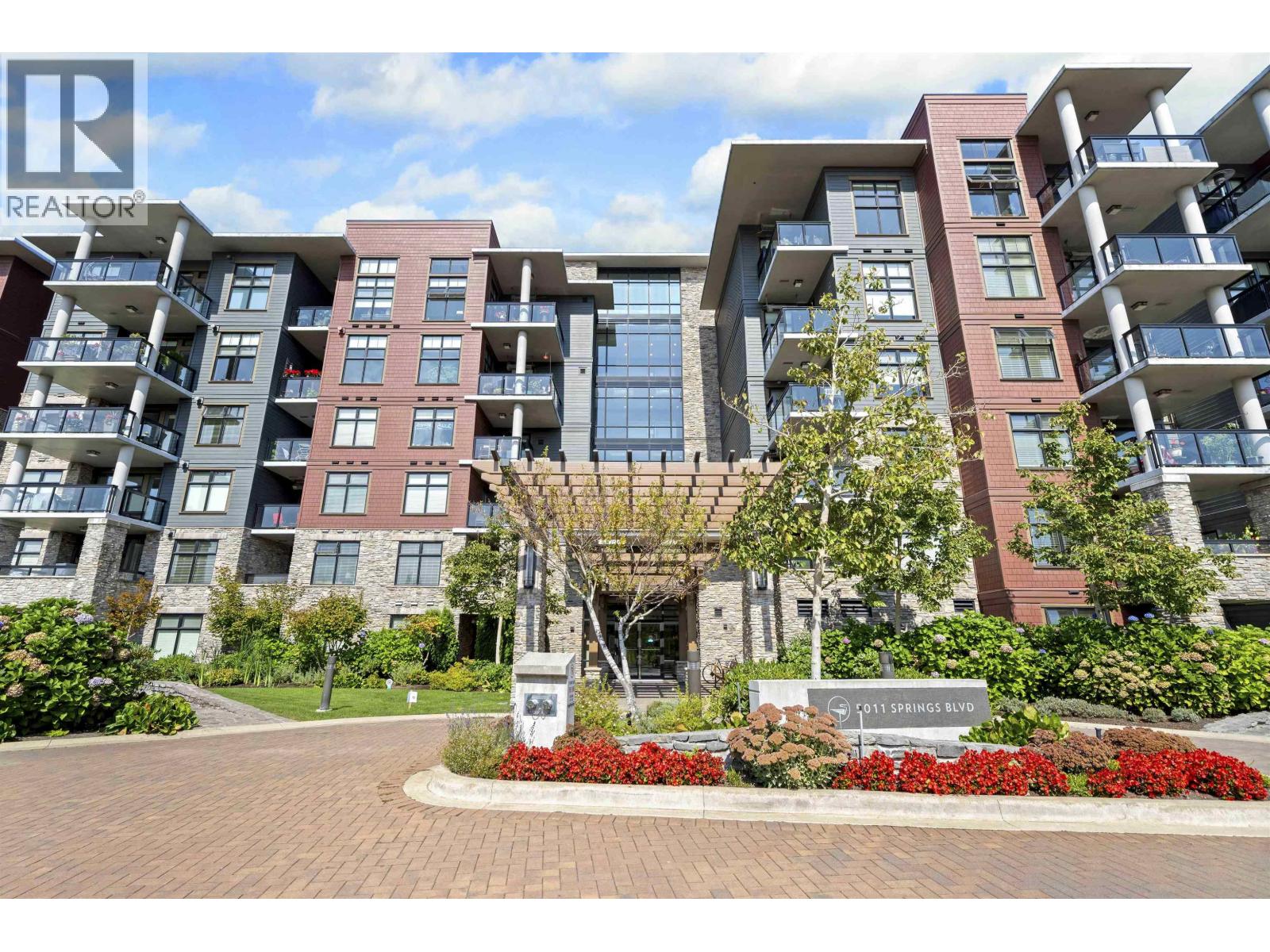 #302-5011 SPRINGS Boulevard, Delta