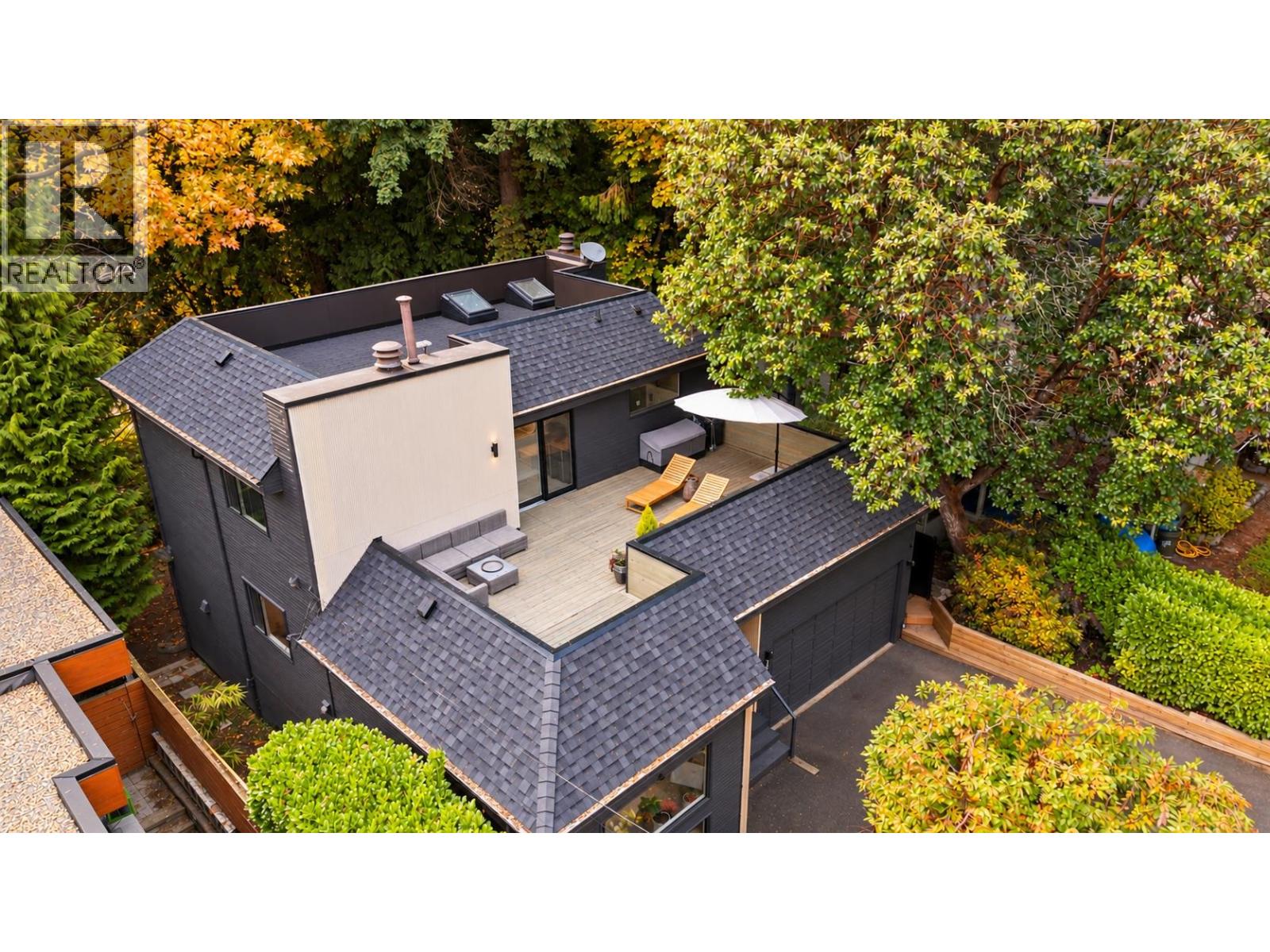 2221 Bowser Avenue, North Vancouver — photo 6