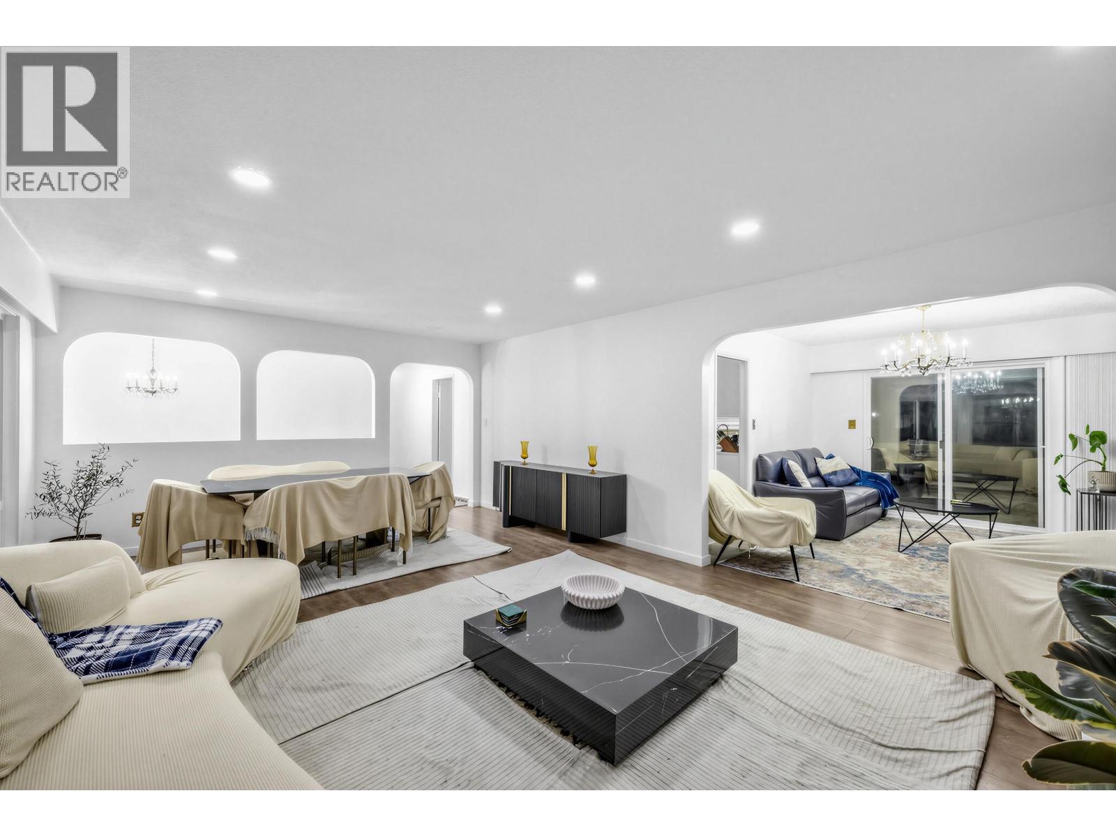 5478 Heathdale Court, Burnaby — photo 5