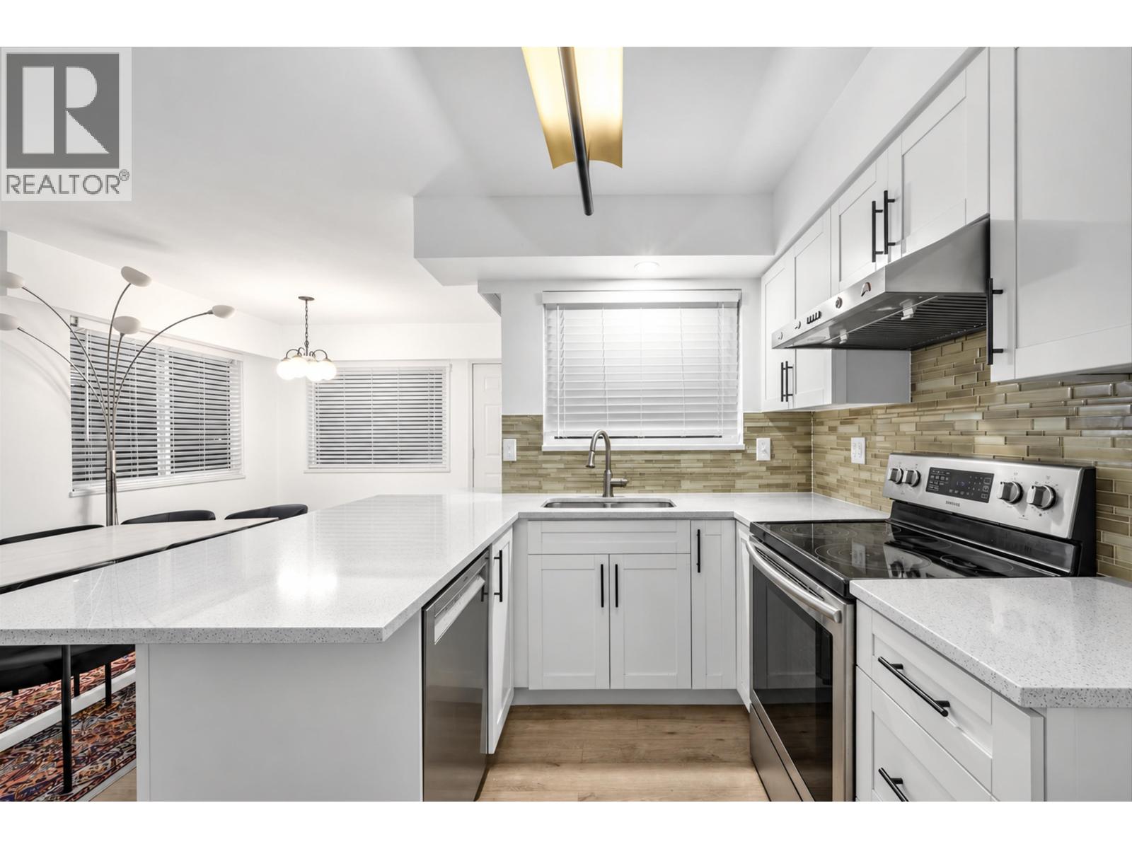 5478 Heathdale Court, Burnaby — photo 11