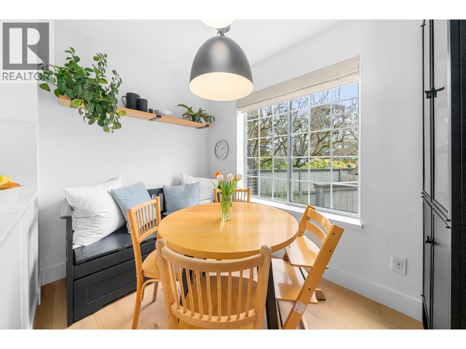 1 224 W 16th Street, North Vancouver — photo 13