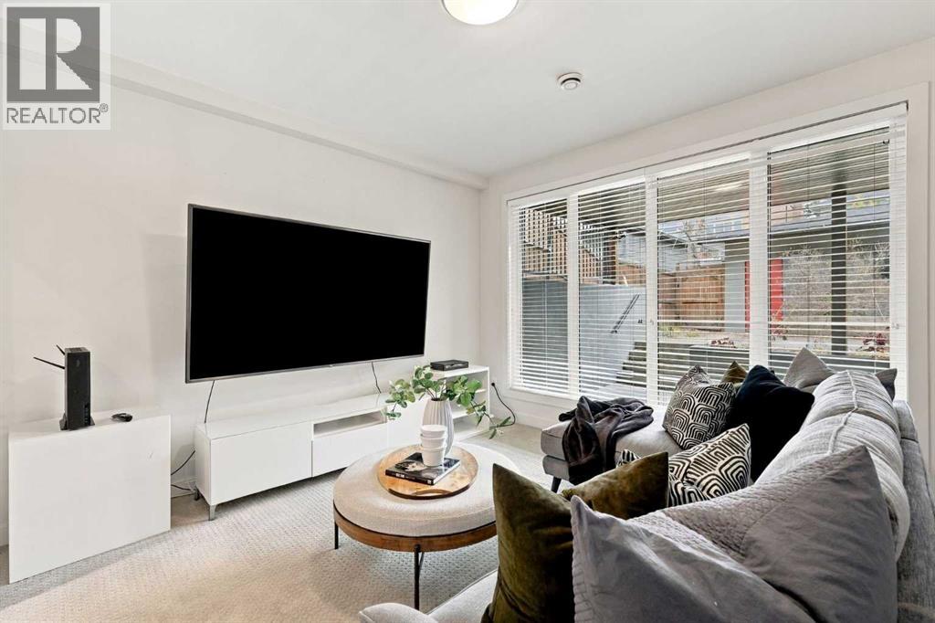 1720 32 Avenue SW, photo 39 of 50