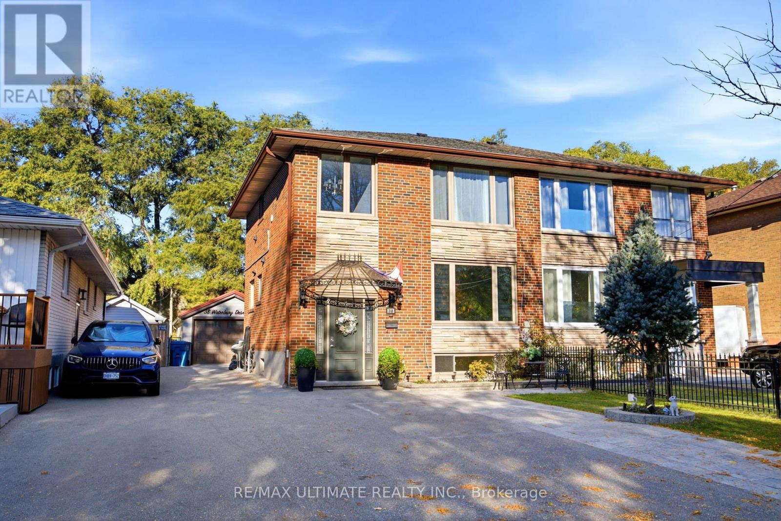 BSMT - 38 WATERBURY DRIVE, Toronto (Willowridge-Martingrove-Richview)