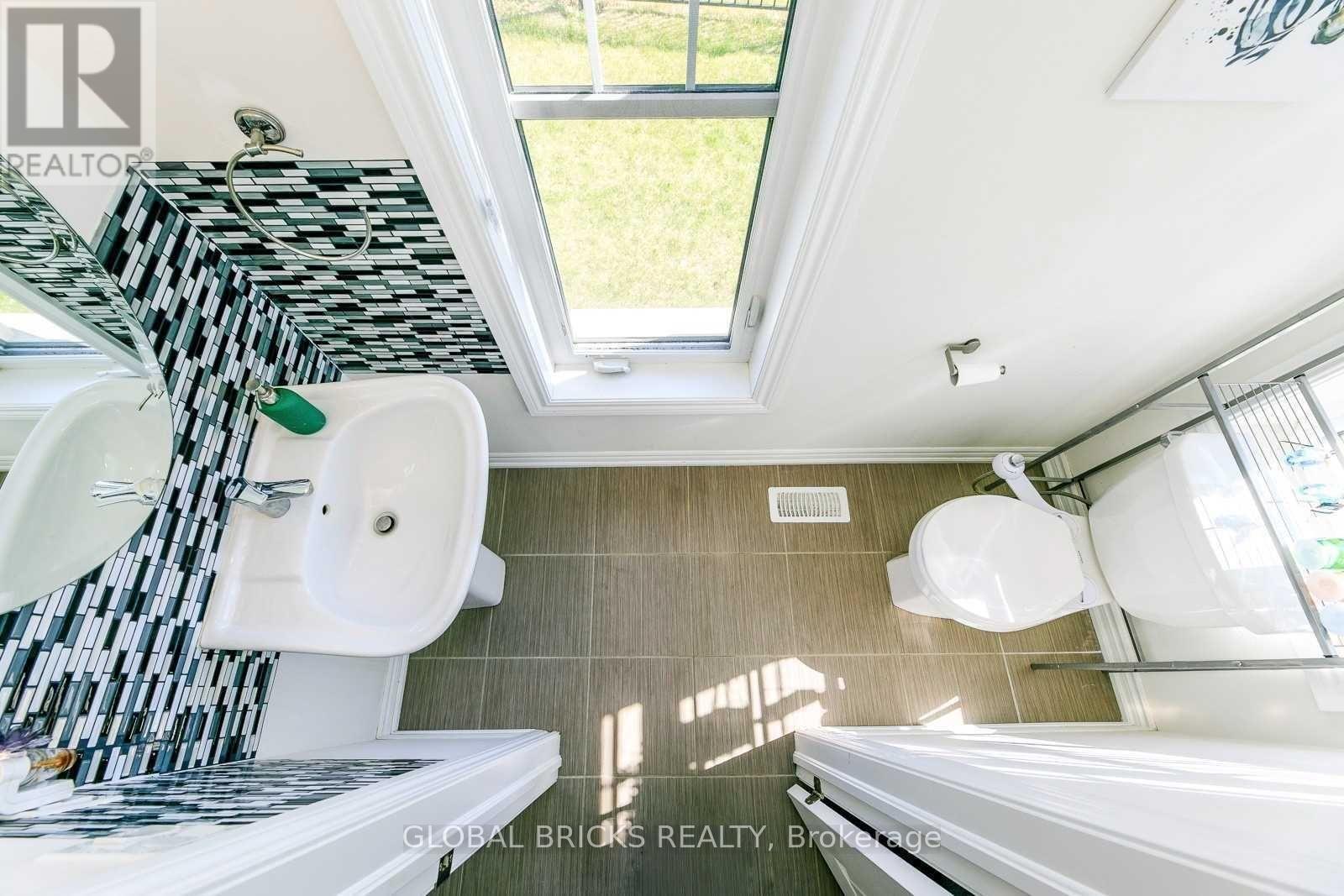 UPPER - 90 DOLOBRAM TRAIL, Brampton (Northwest Brampton) — photo 12