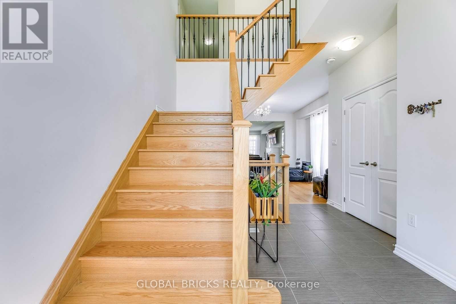 UPPER - 90 DOLOBRAM TRAIL, Brampton (Northwest Brampton) — photo 4