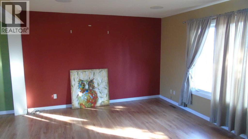 Property photograph 8 for MLS A2355405