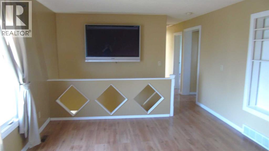 Property photograph 9 for MLS A2355405