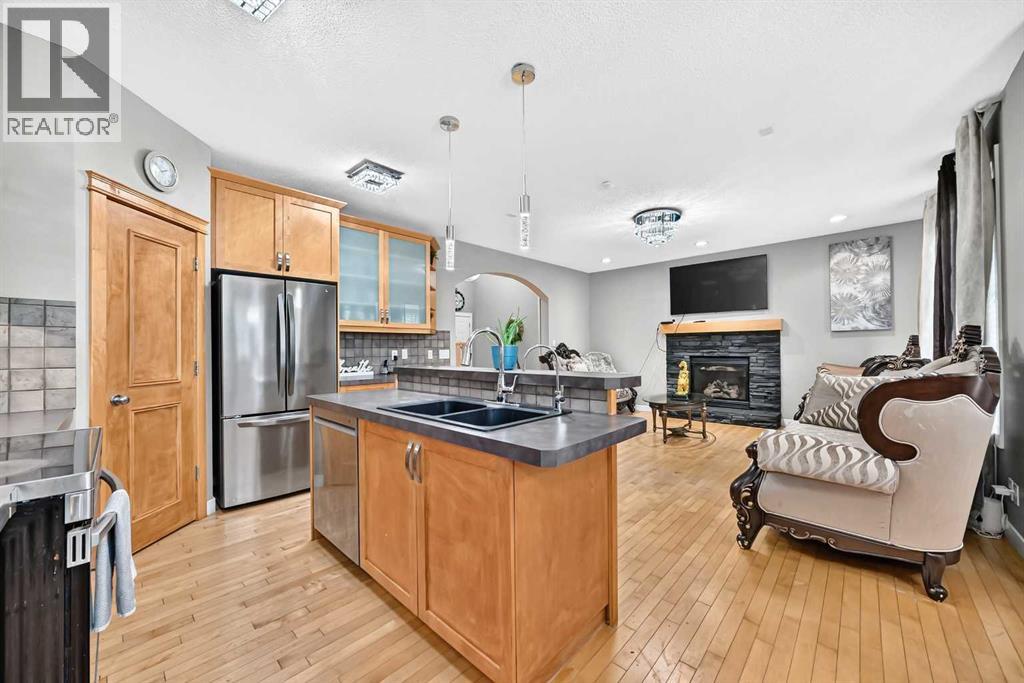Property photograph 12 for MLS A2355333