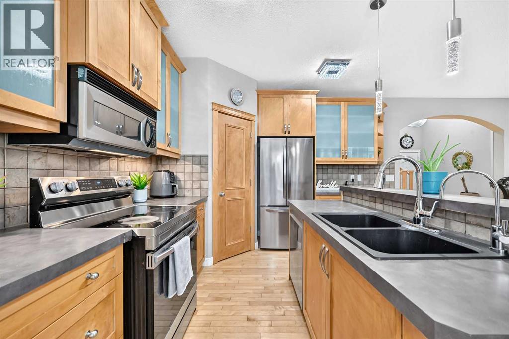 Property photograph 11 for MLS A2355333