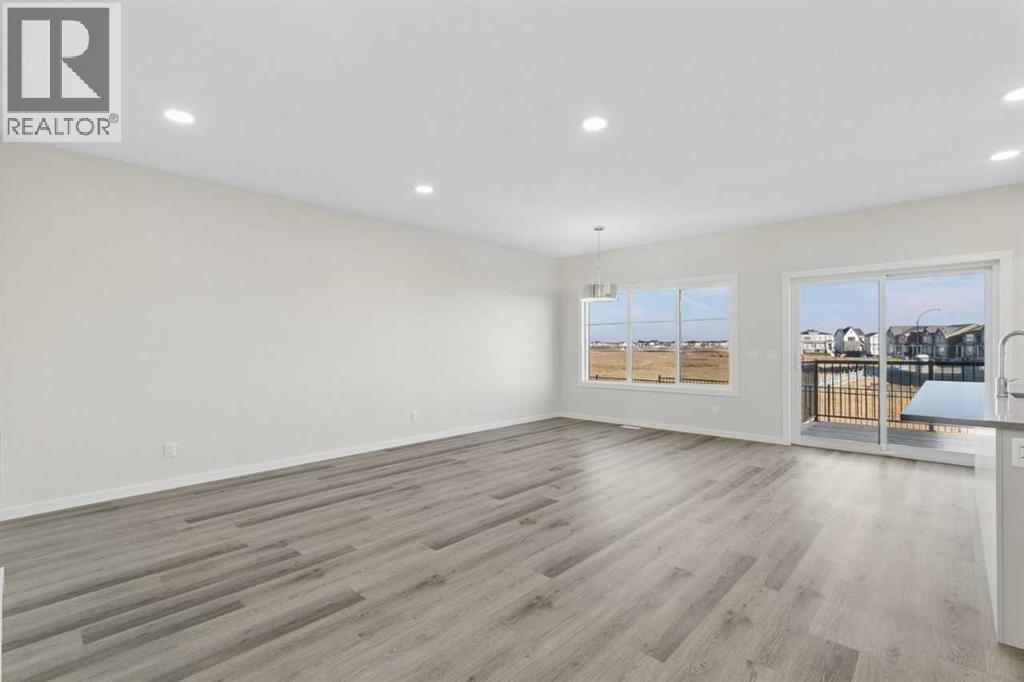 355 Heartwood Gardens SE, Calgary — photo 6