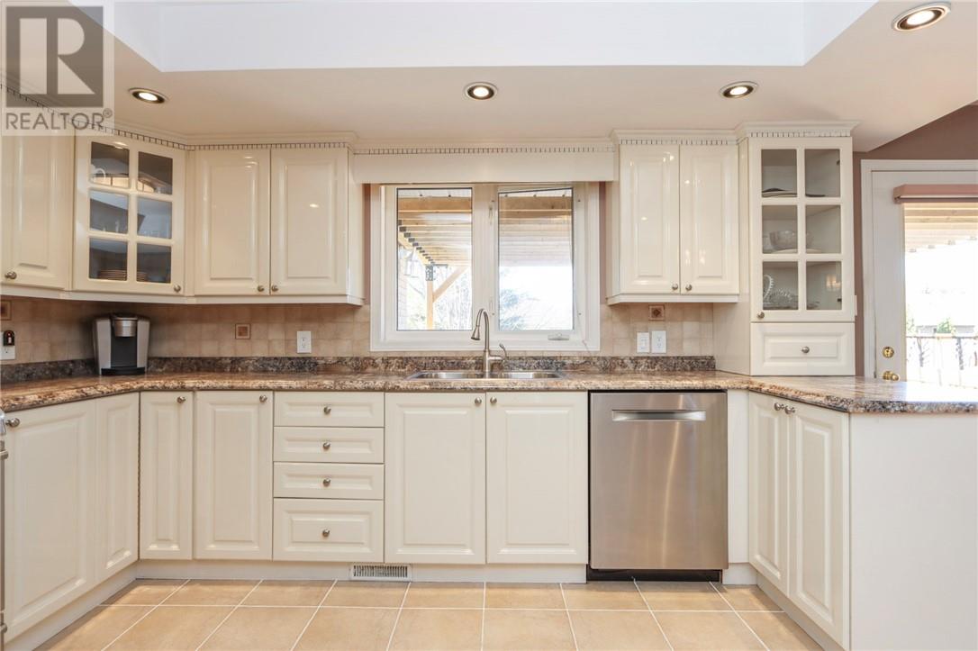 119 Merrygale Dr - 14