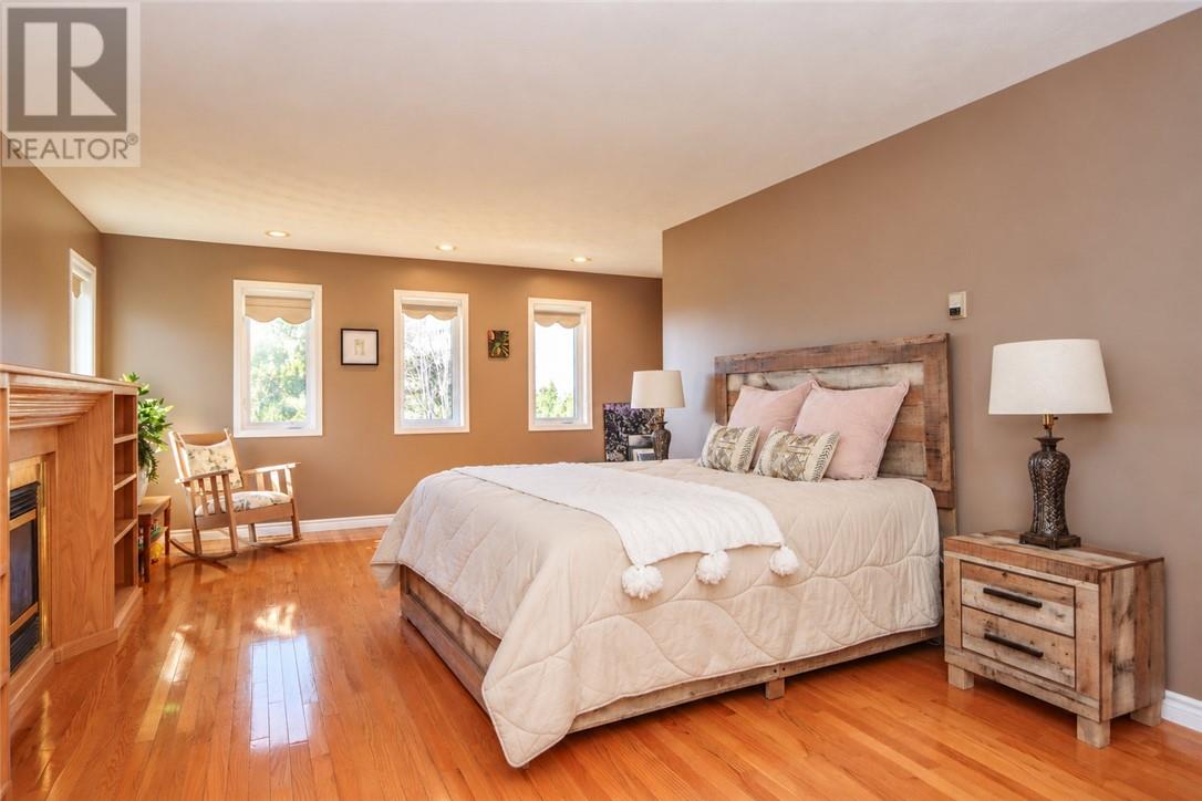 119 Merrygale Dr - 16