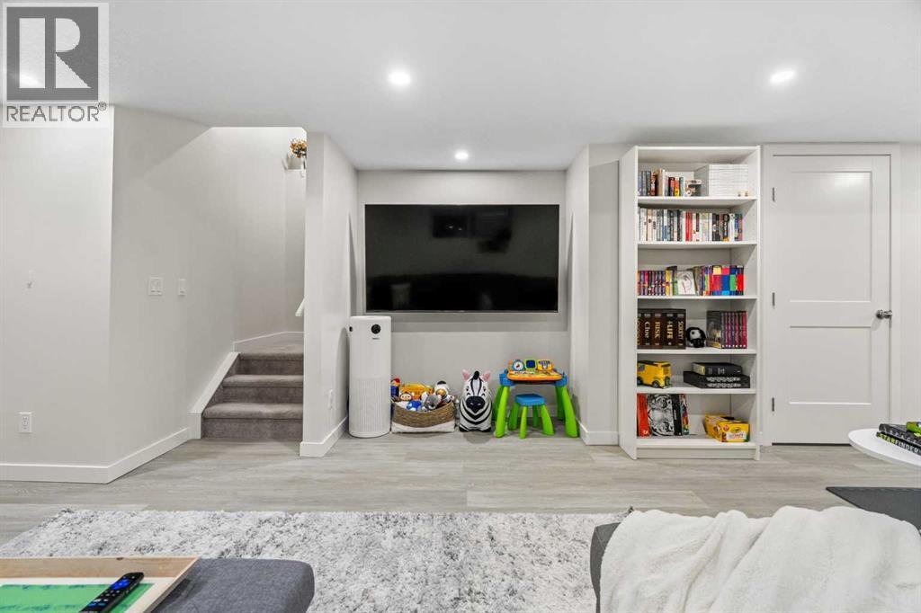 Property photograph 30 for MLS A2355297