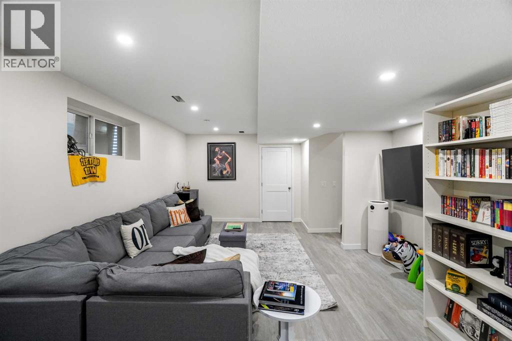 Property photograph 32 for MLS A2355297