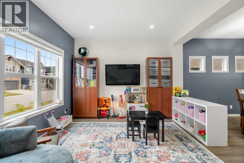 Property photograph 4 for MLS A2355297