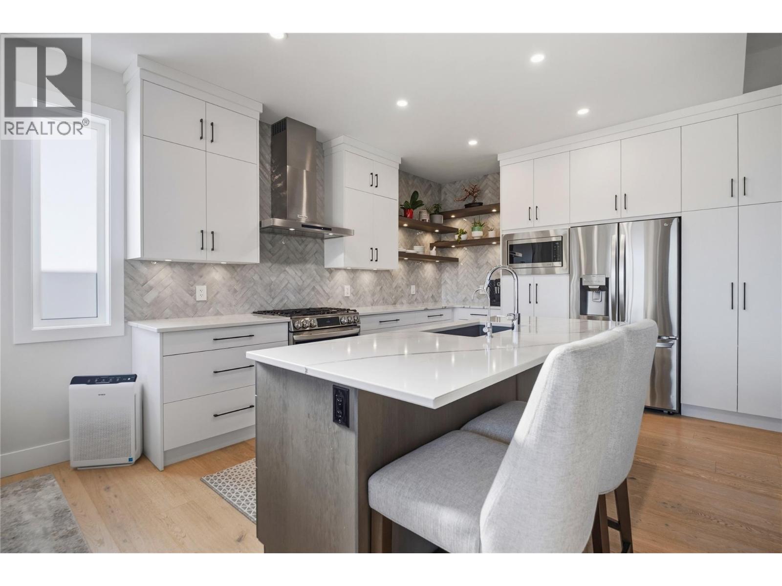  2149 Ensign Quay, West Kelowna