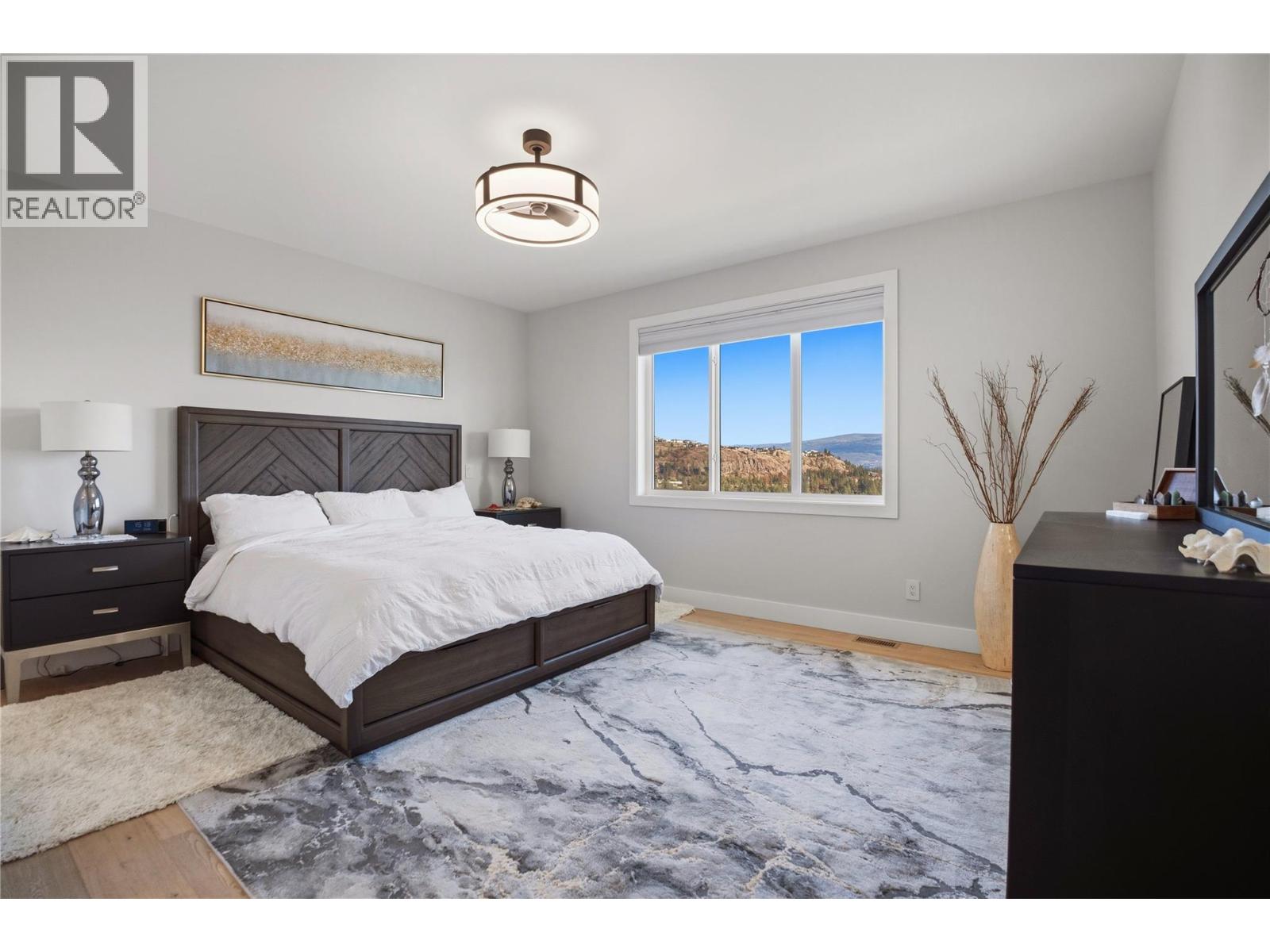  2149 Ensign Quay, West Kelowna
