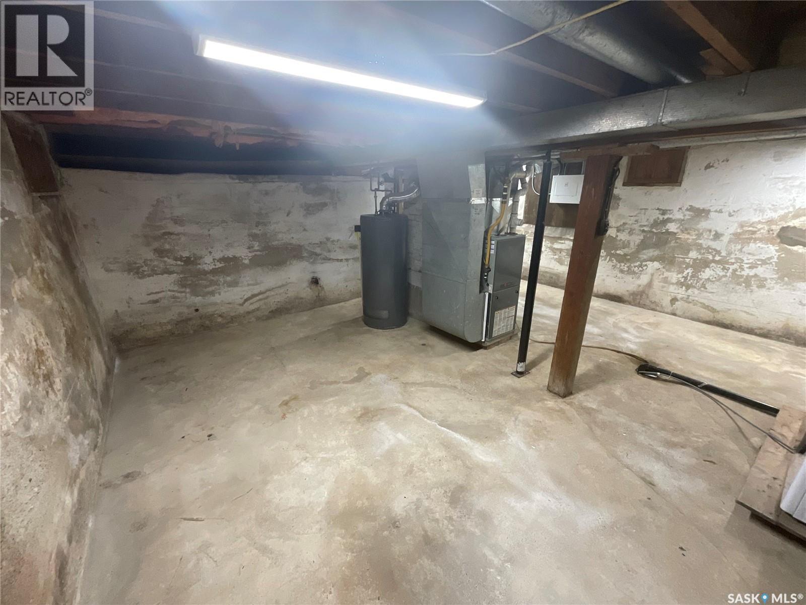 403 Main STREET, Wakaw — photo 16