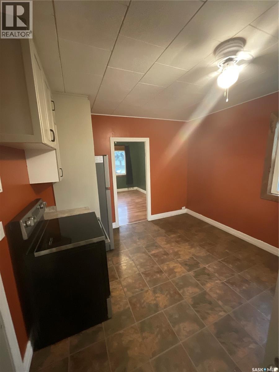 403 Main STREET, Wakaw — photo 3