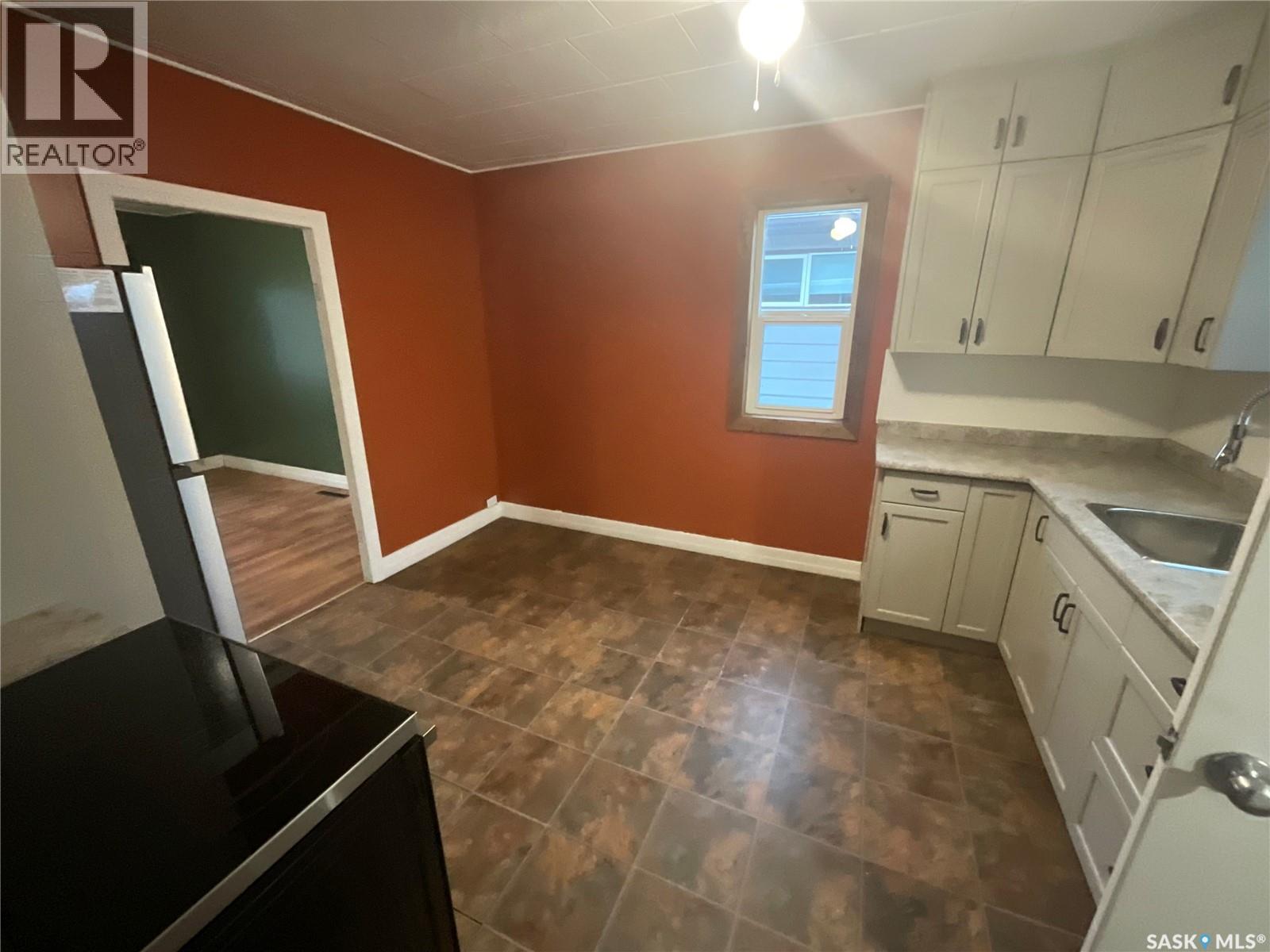 403 Main STREET, Wakaw — photo 4