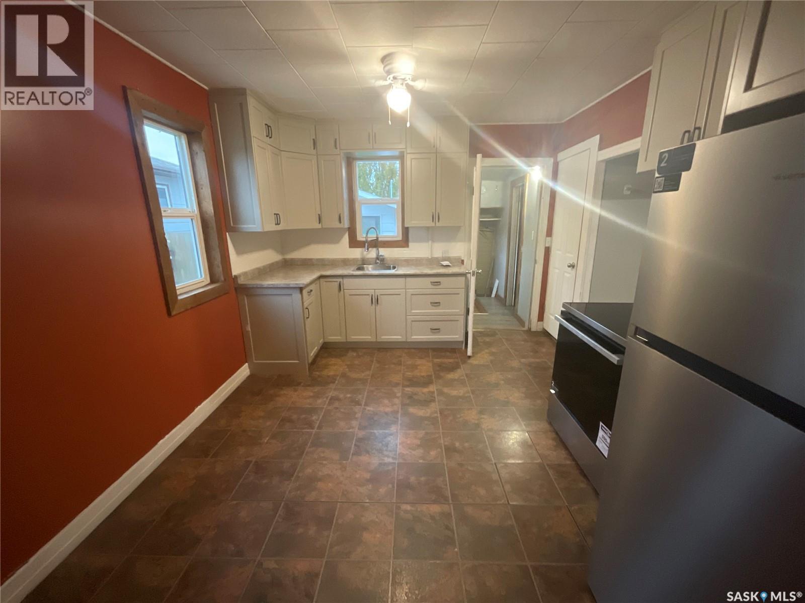 403 Main STREET, Wakaw — photo 5