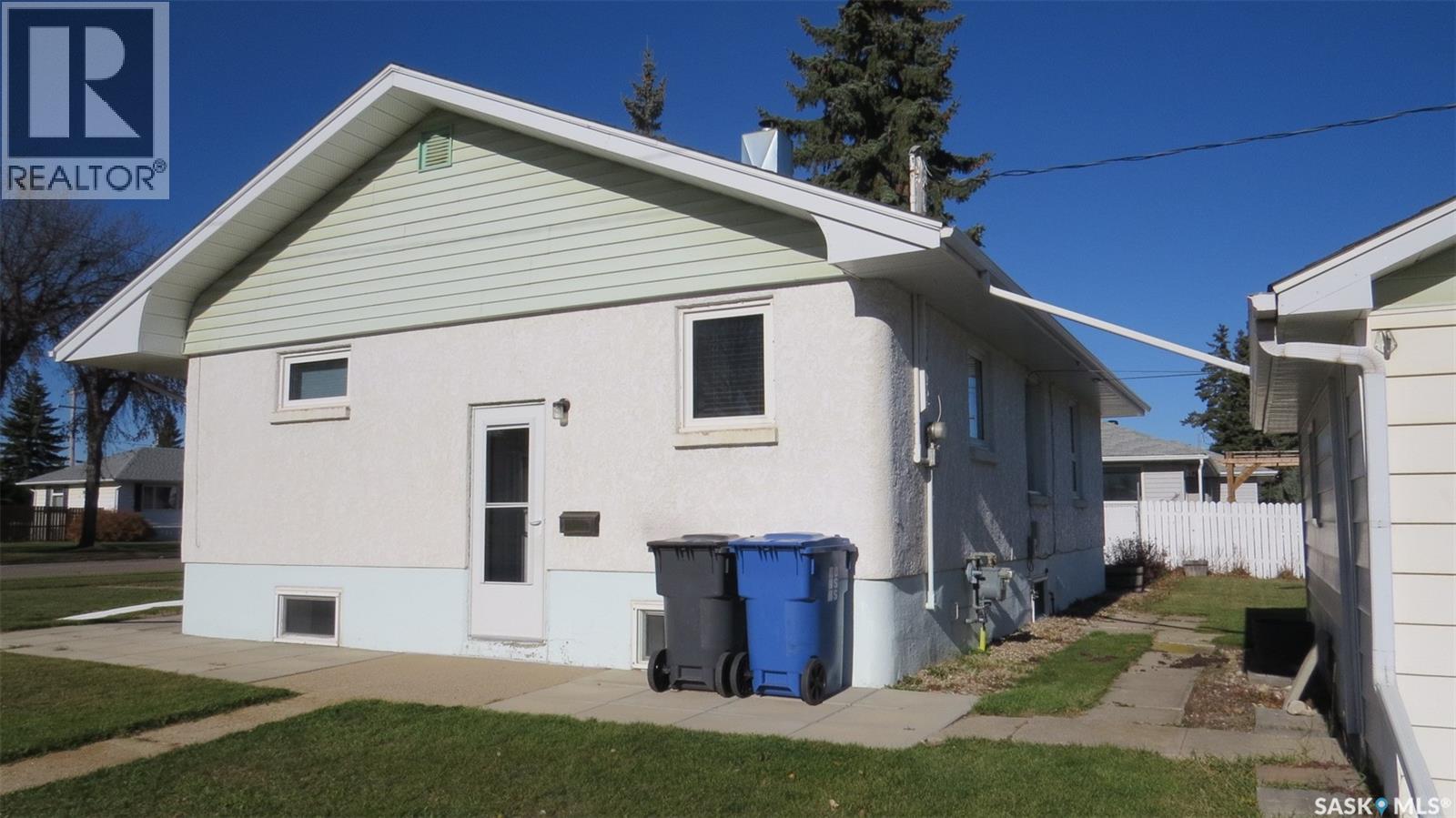 1006 Main STREET, Melville — photo 3