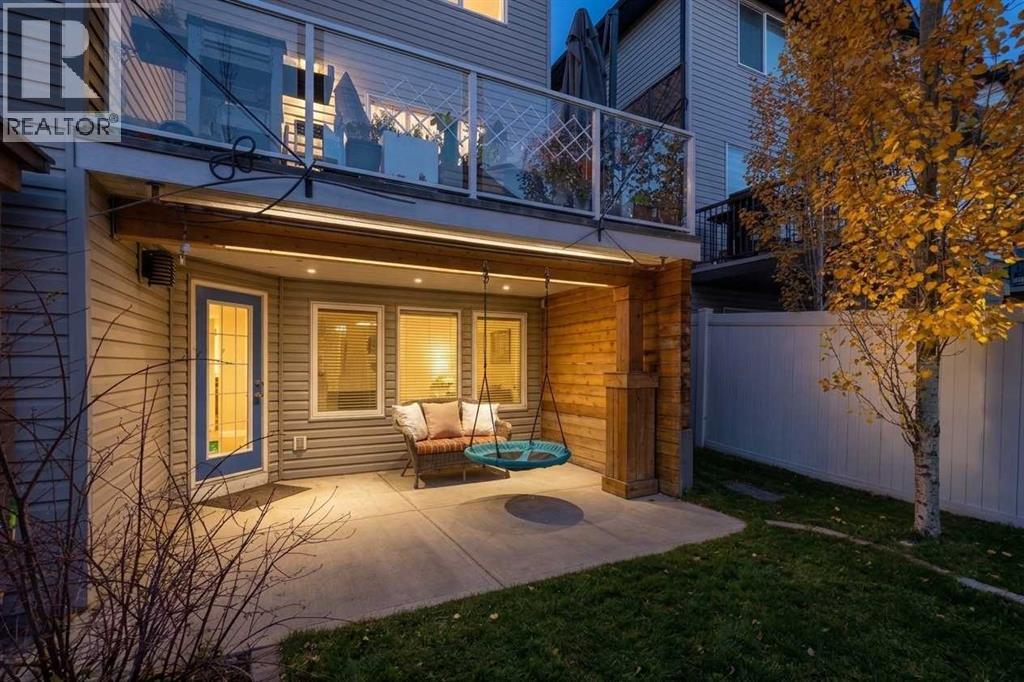 322 Kingsbury View SE, Airdrie — photo 2