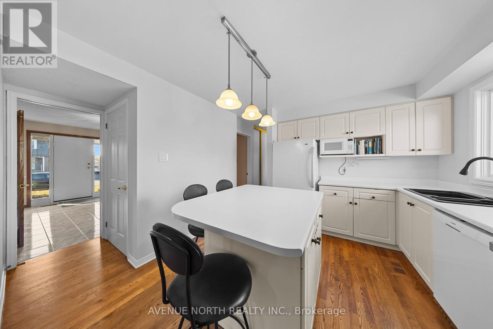 35 WYNFORD AVENUE, Ottawa — photo 5