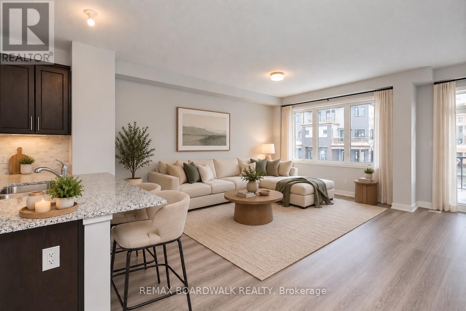 235 ANYOLITE PRIVATE, Ottawa — photo 8