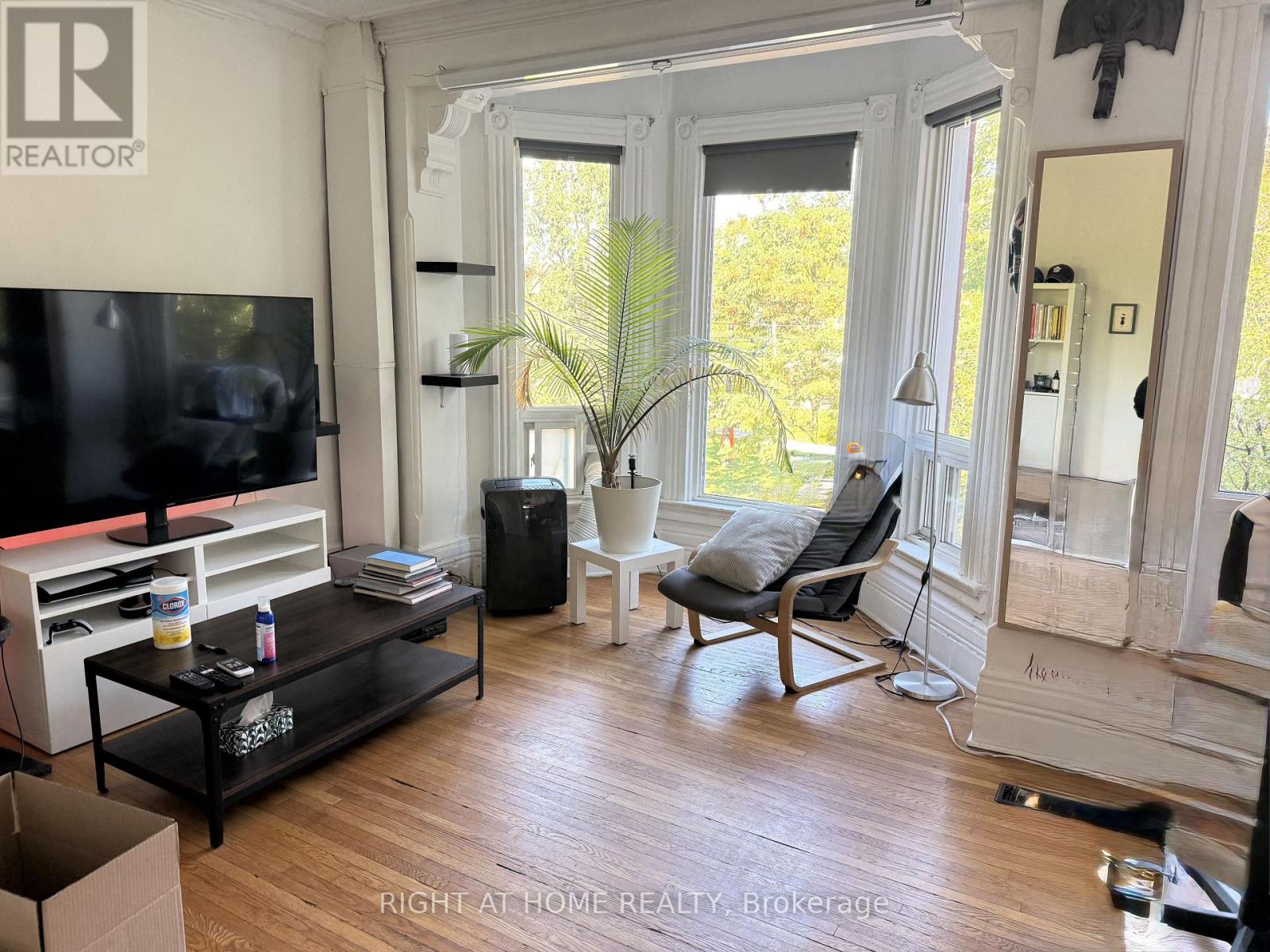 3 Wales Avenue, Toronto, ON