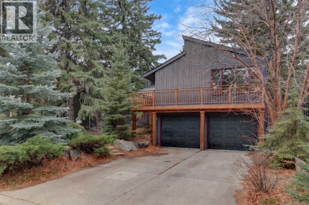 216 Pump Hill Gardens SW, Calgary — photo 2