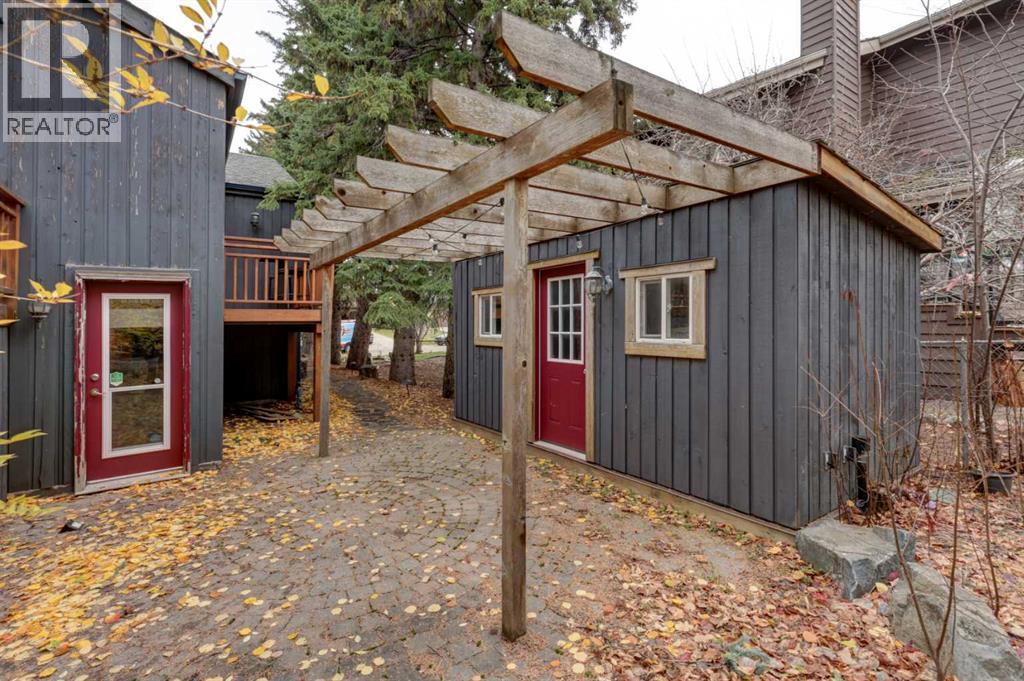 216 Pump Hill Gardens SW, Calgary — photo 21