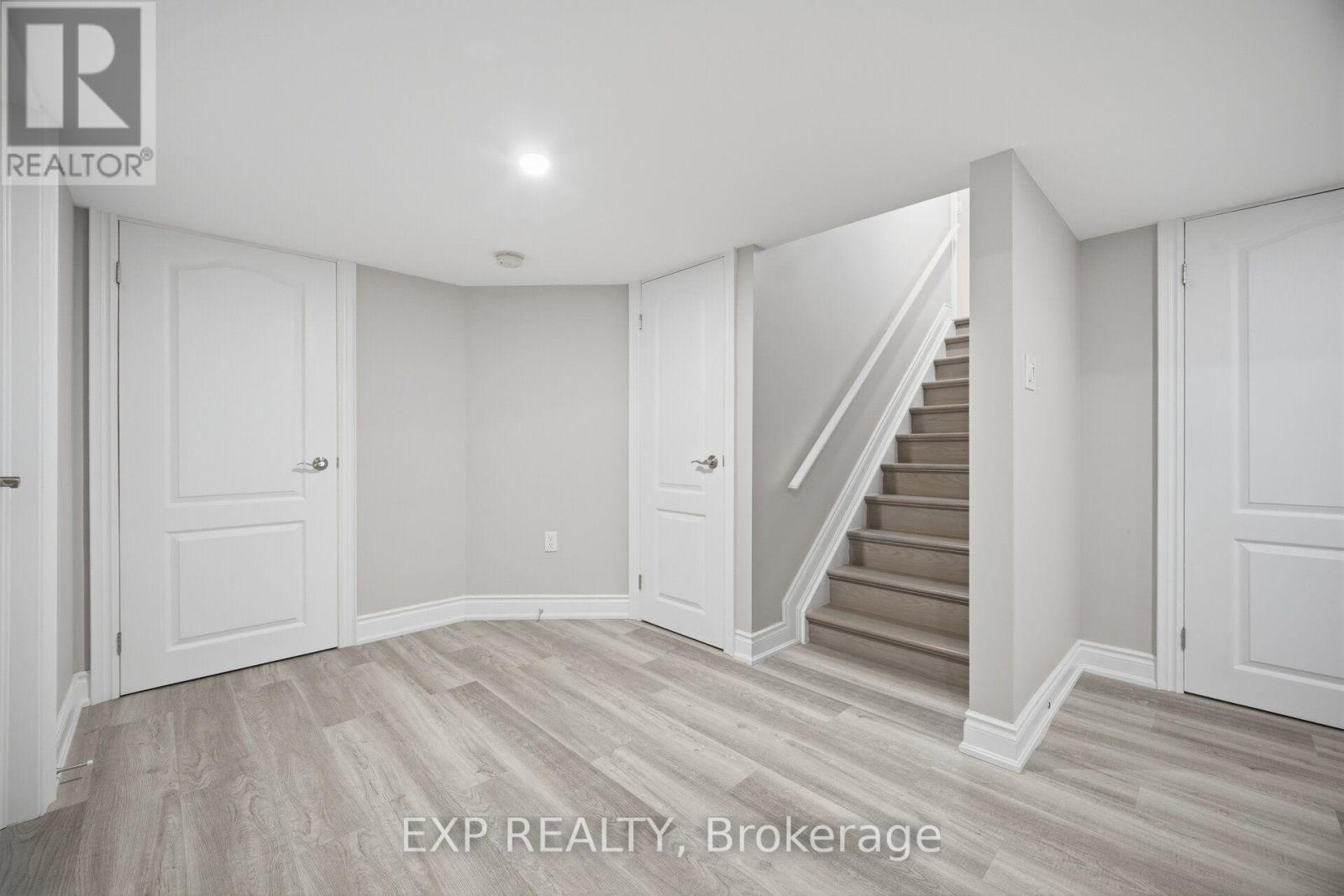16 Shephard Avenue, New Tecumseth photo 33