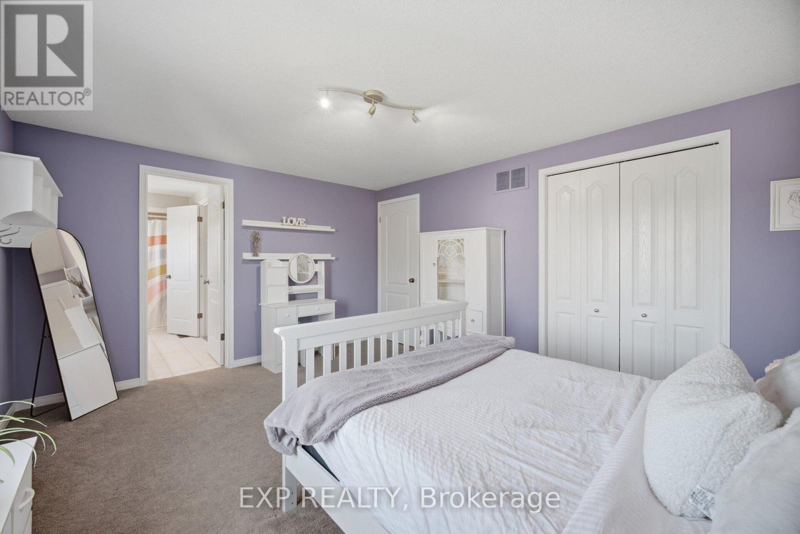 16 Shephard Avenue, New Tecumseth photo 24
