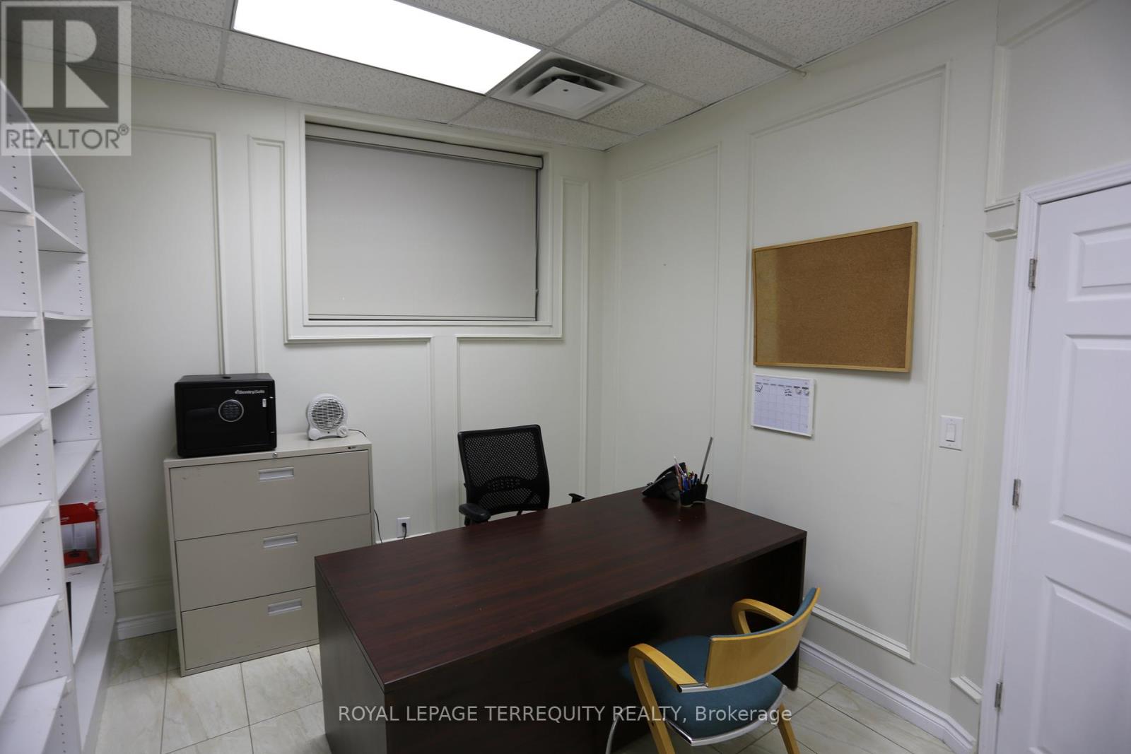 GROUND FLOOR A - 1888 WILSON AVENUE, Toronto (Downsview-Roding-CFB) — photo 10