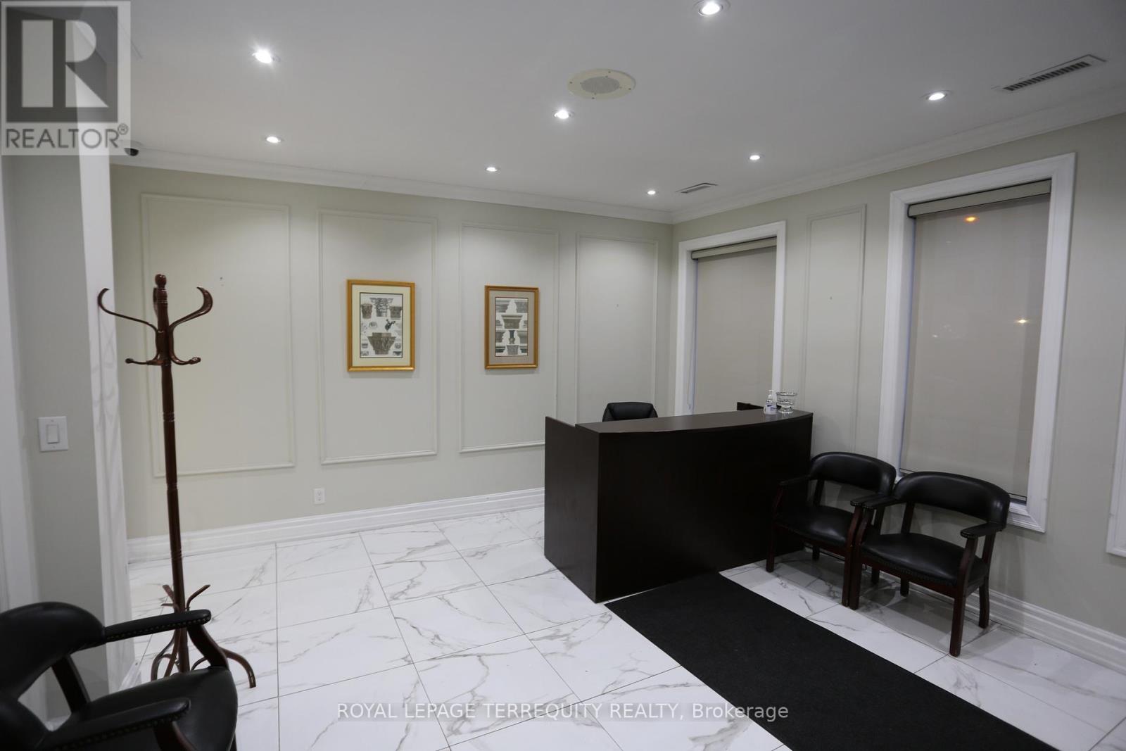 GROUND FLOOR A - 1888 WILSON AVENUE, Toronto (Downsview-Roding-CFB) — photo 6