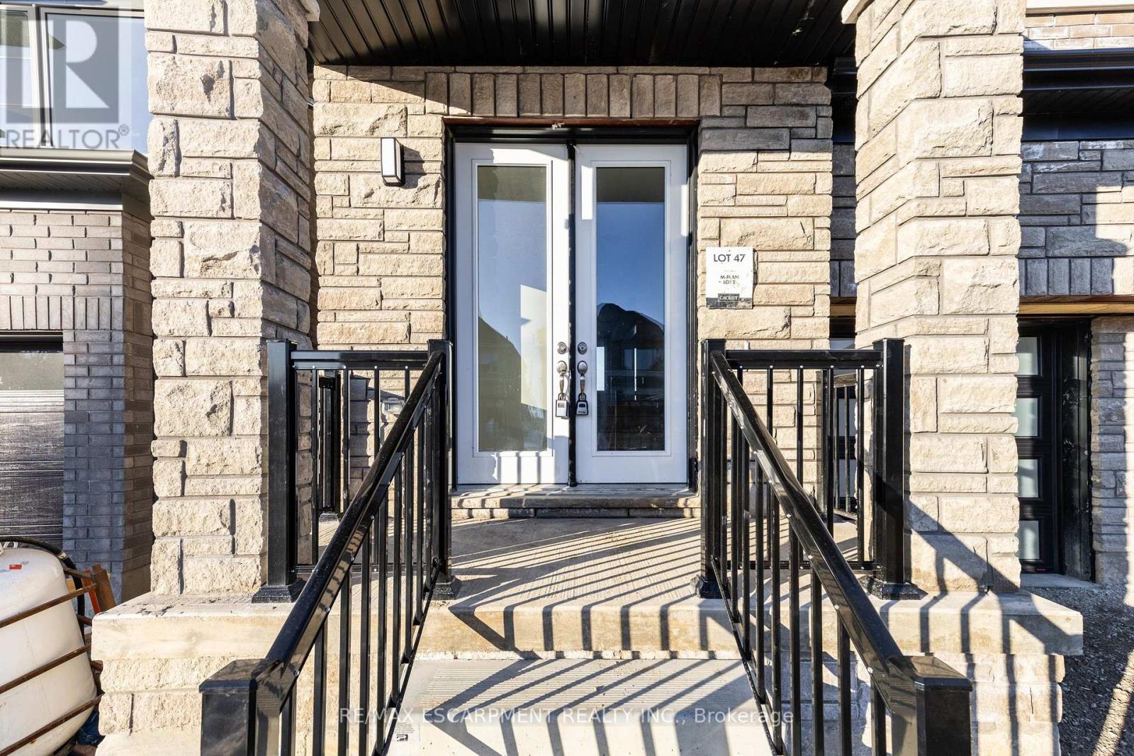 7 BLAIN DRIVE, Hamilton (Binbrook) — photo 4