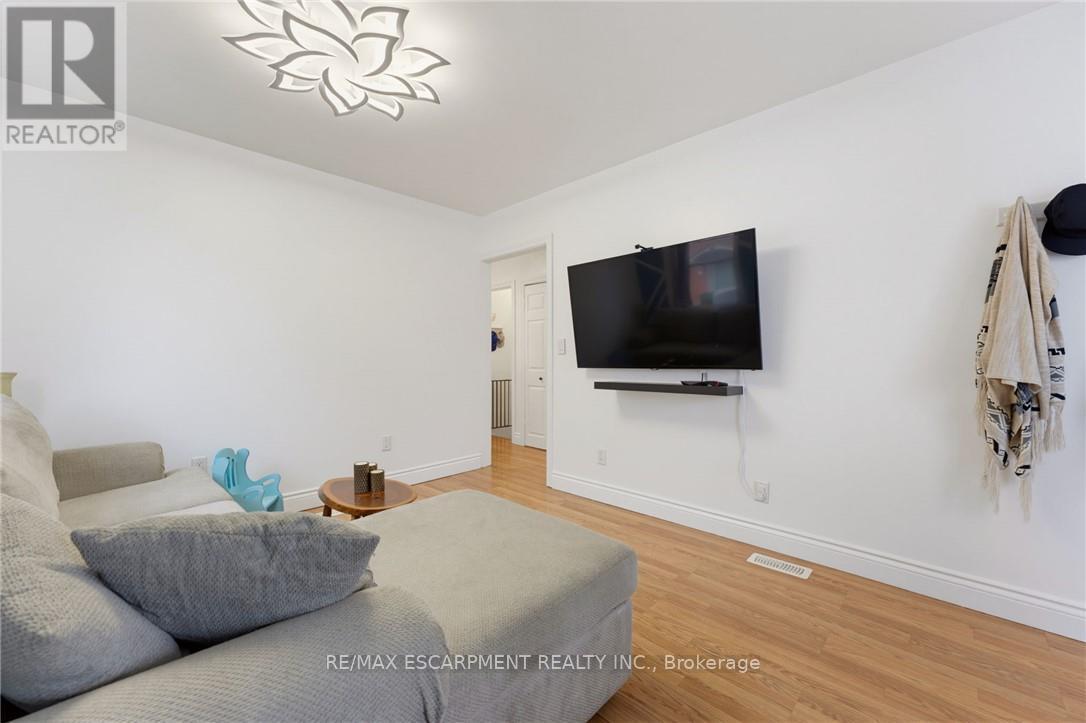 551 UPPER SHERMAN AVENUE, Hamilton (Raleigh) — photo 12