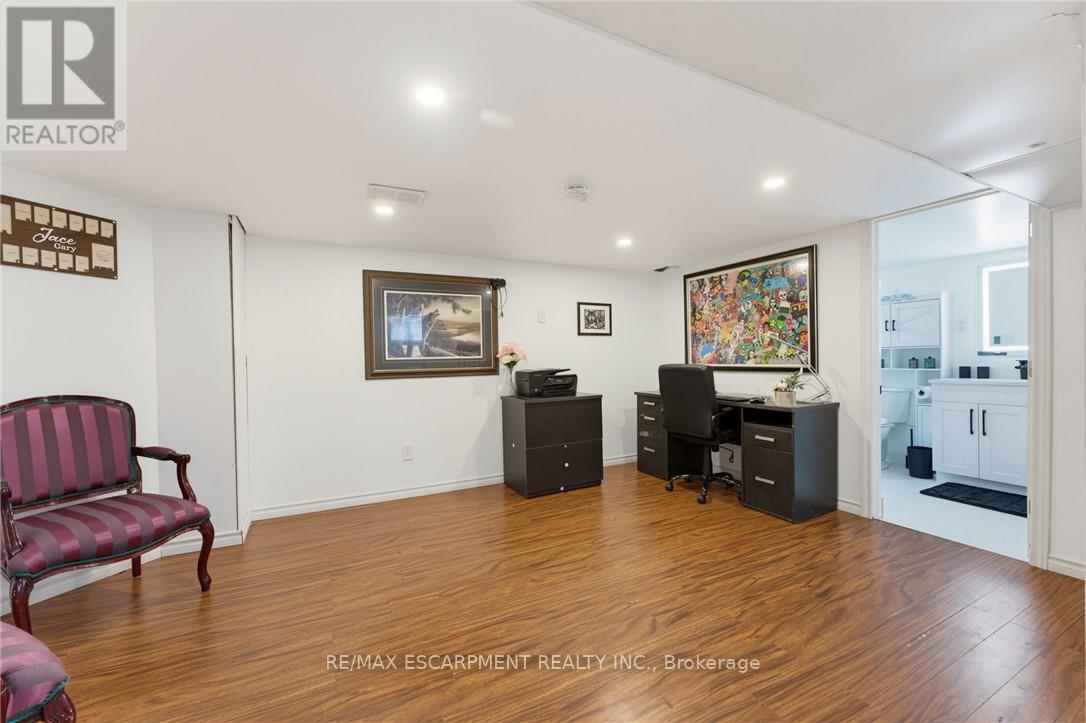 551 Upper Sherman Avenue, Hamilton, ON photo 18