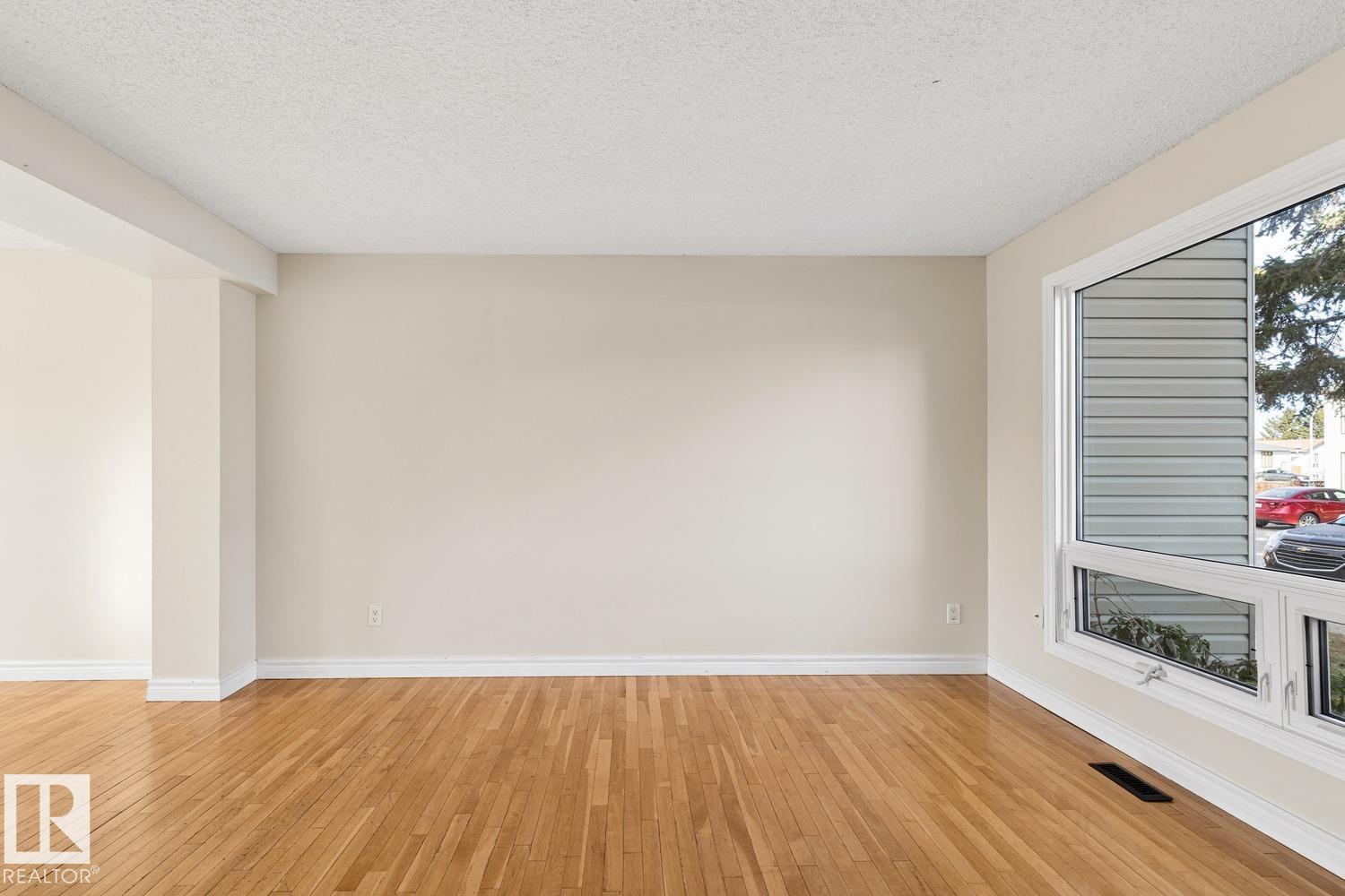 14713 25 ST NW, Edmonton — photo 11
