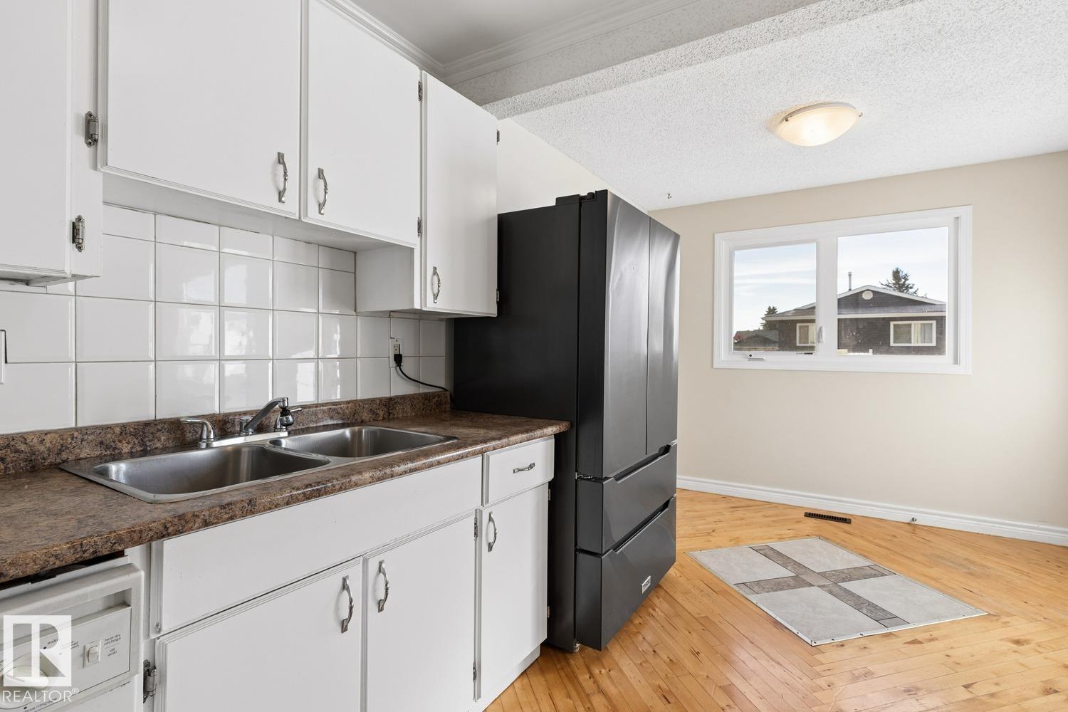 14713 25 ST NW, Edmonton — photo 16