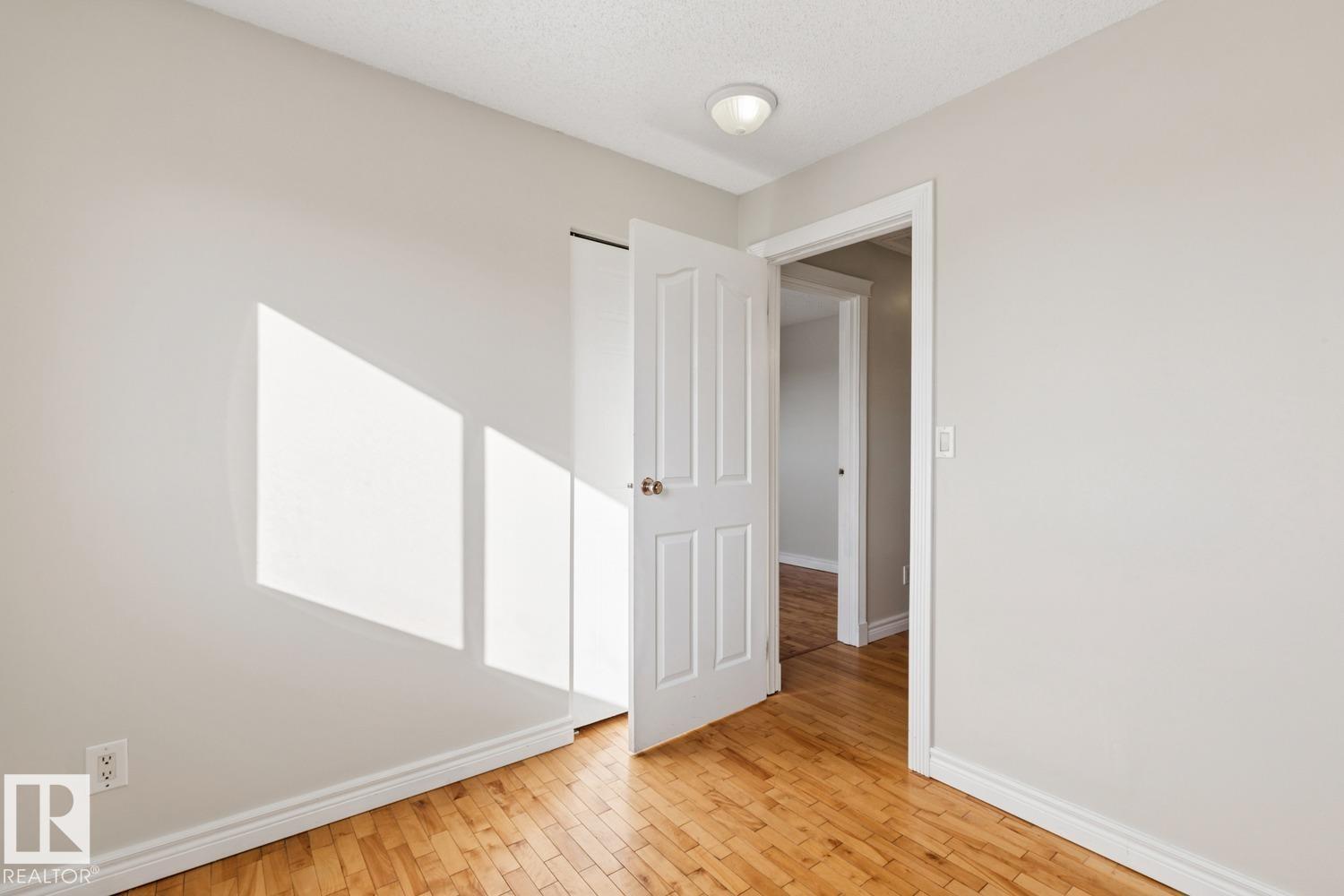 14713 25 ST NW, Edmonton — photo 31