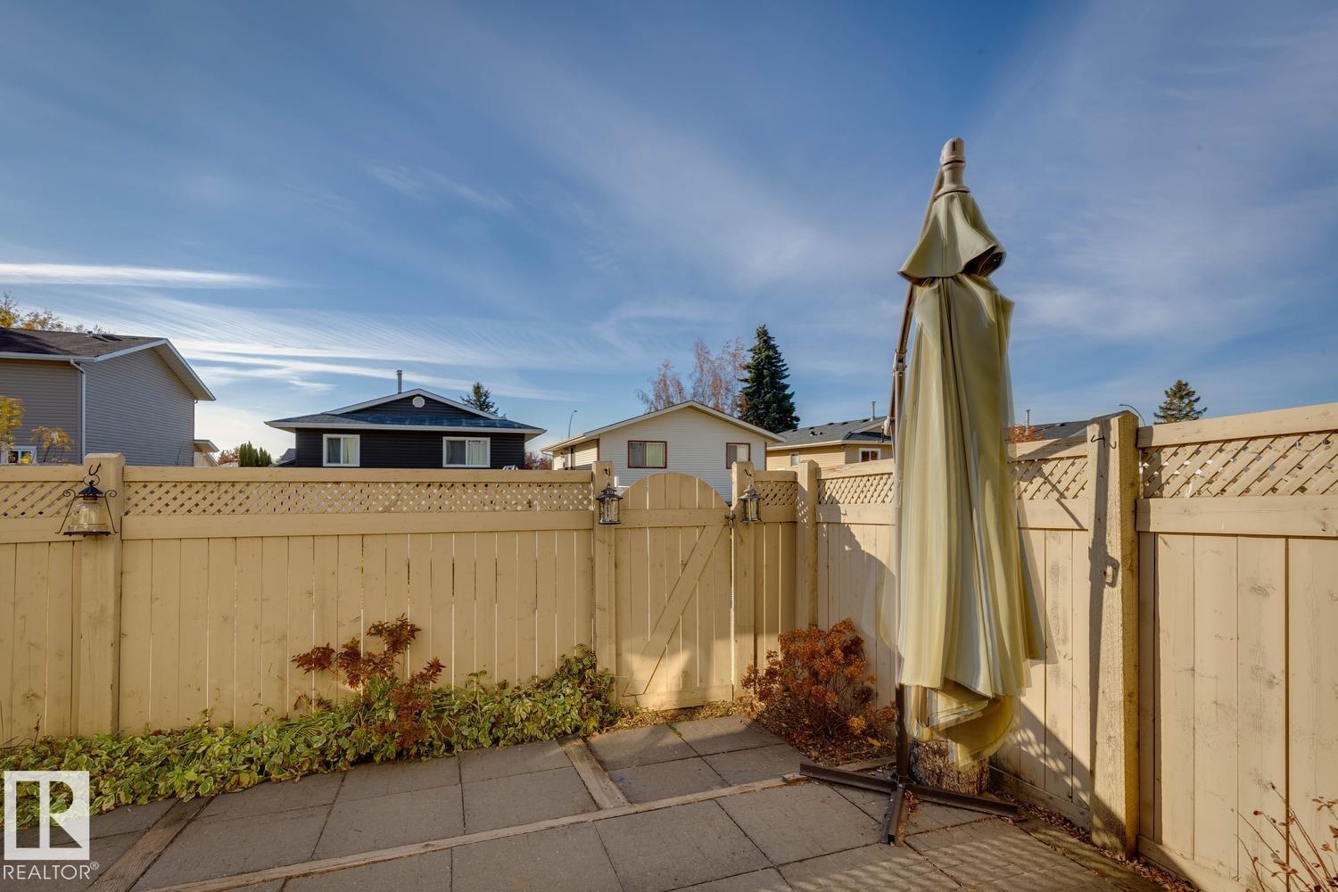 14713 25 Street NW, photo 46