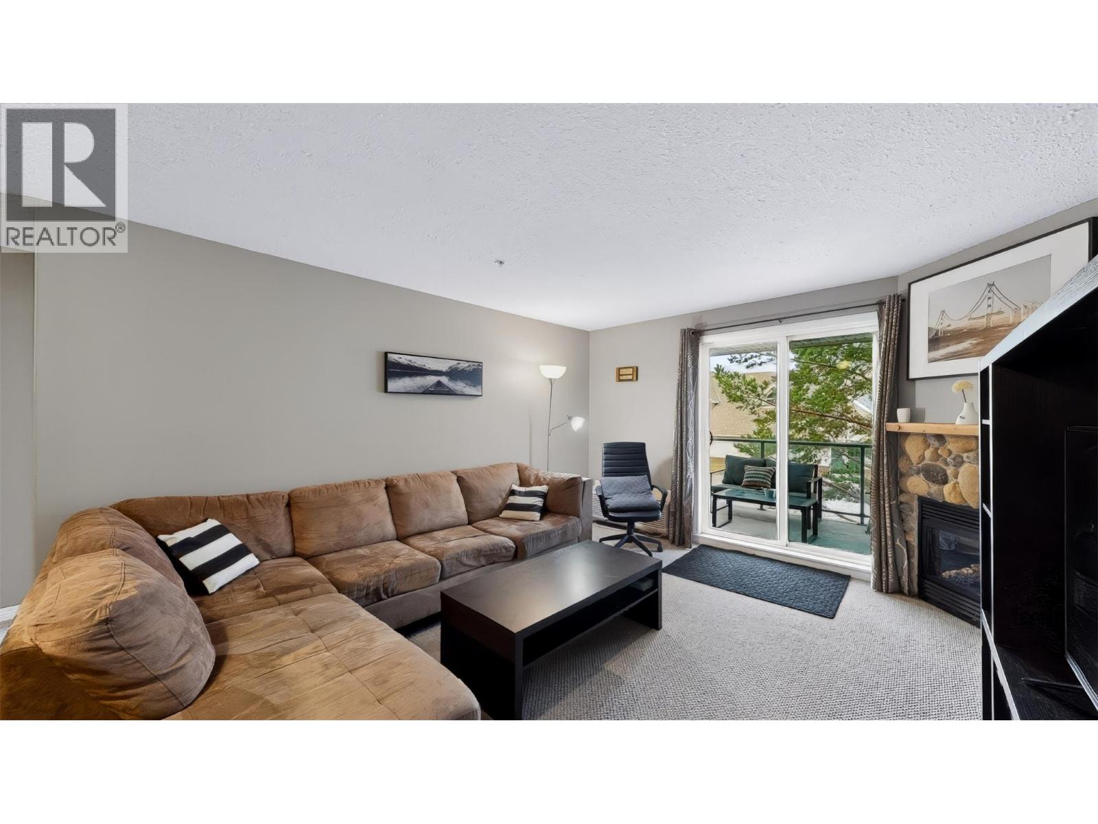 206 4767 FORSTERS LANDING Road, Radium Hot Springs